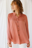 חולצת ניר אפרסק