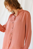 חולצת ניר אפרסק