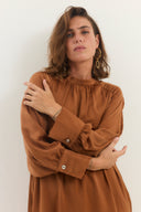 שמלת סתיו קאמל