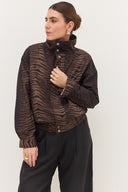 ג'קט זהבה מנומר