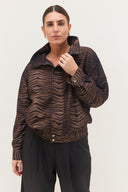 ג'קט זהבה מנומר