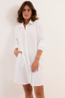 שמלת דור לבנה