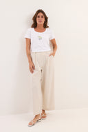 חולצת רקמה לבנה רוזמרין