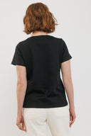 חולצת רקמה שחורה פריחה