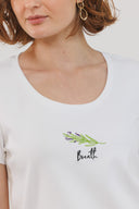 חולצת רקמה לבנה רוזמרין