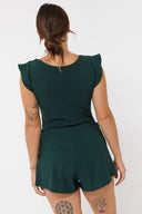 בגד ים ירוק חיתוך במותן