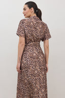 שמלת נועם מנומרת