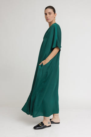 שמלת מטר ירוק